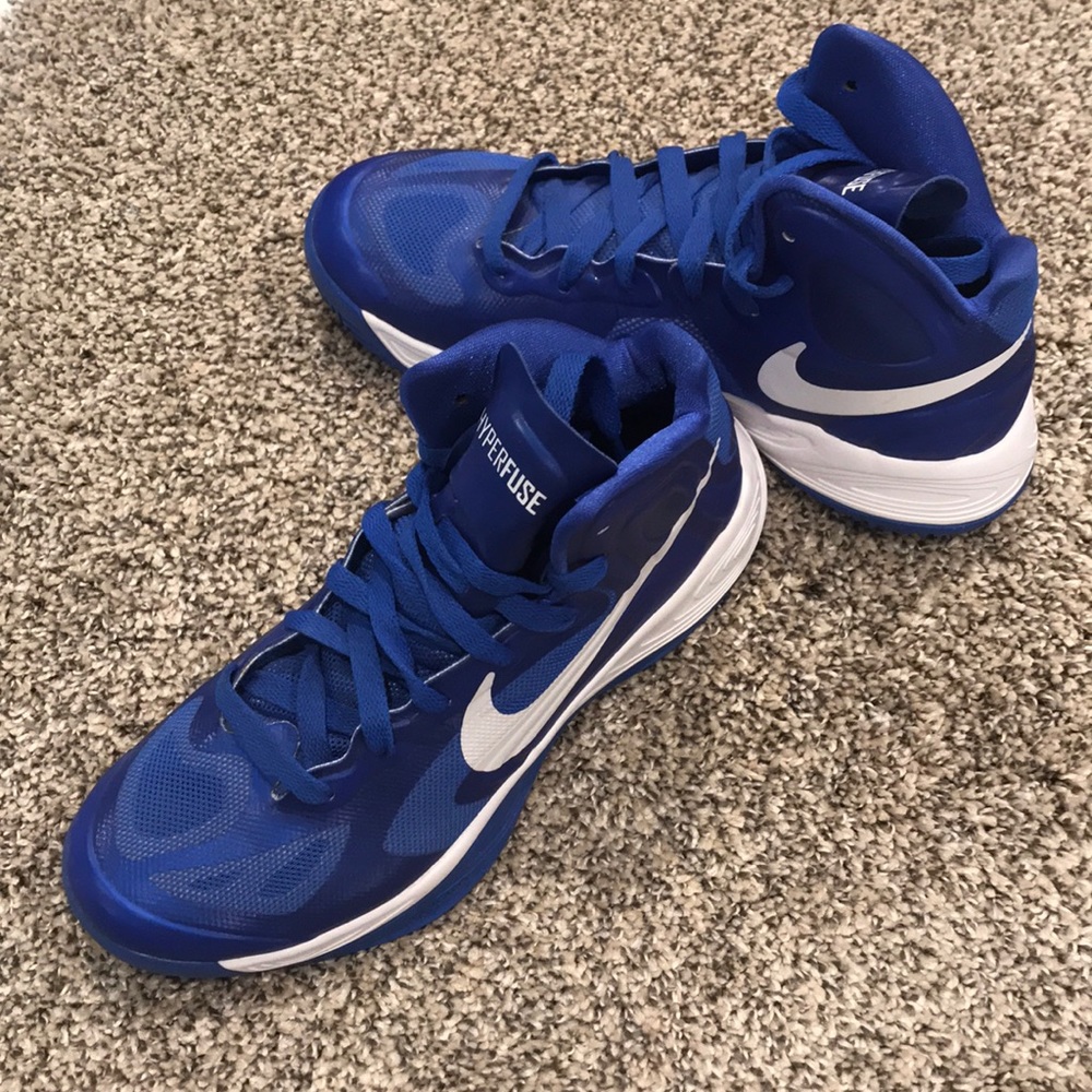 WMNS Nike HyperFuse Basketball shoes